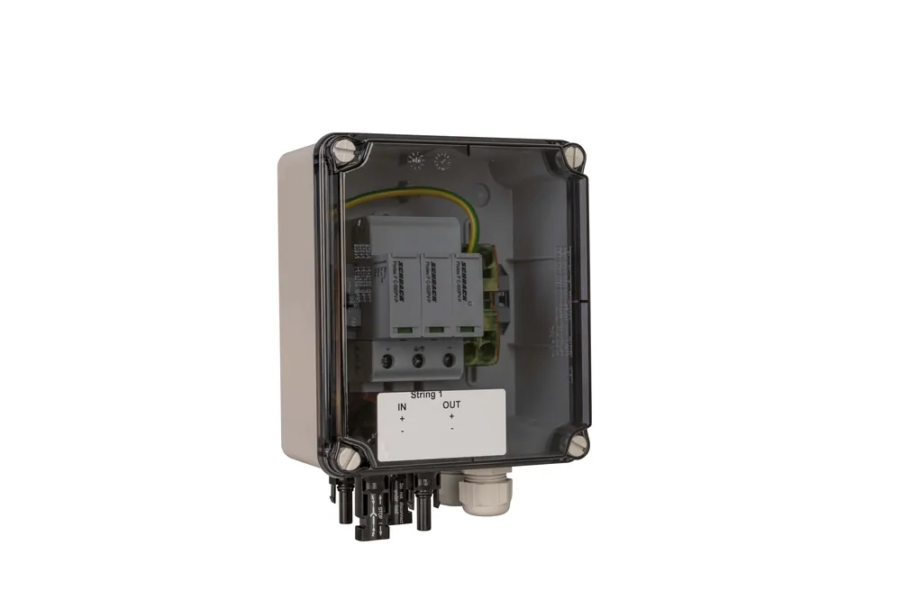 Generatorenanschlusskasten für PV-Anlagen bis 1.000 V DC, 1x 1 String, MC4-Steckverbinder, SiRoX Sonderaktion