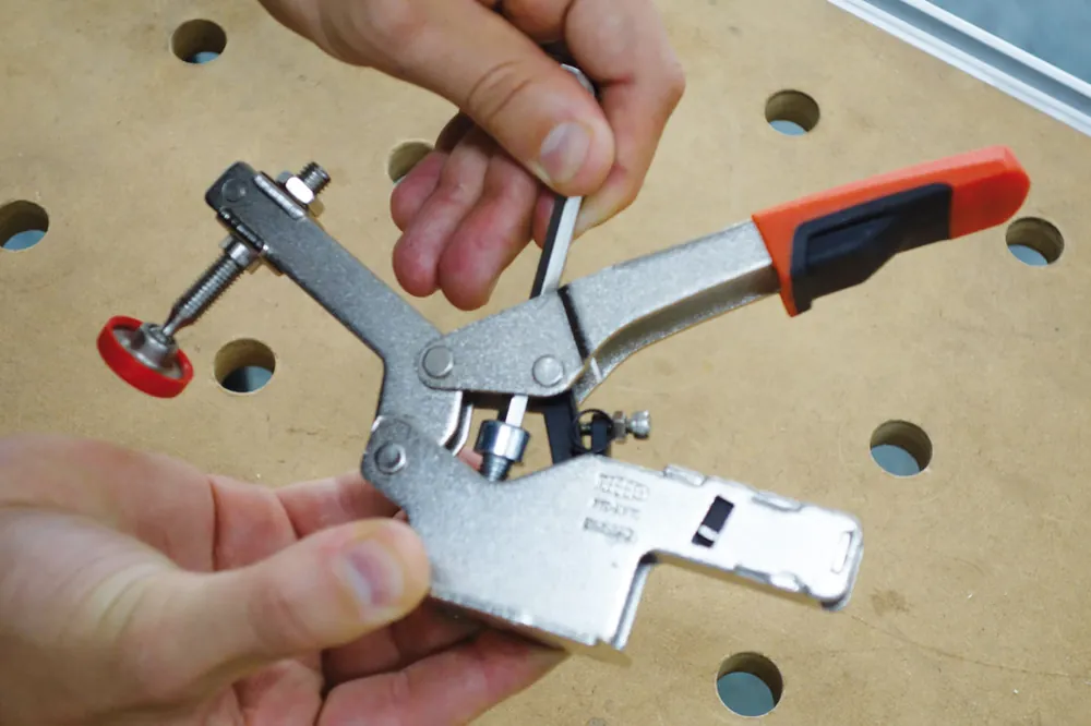 Ausverkauf BESSEY Senkrechtspanner-Set für Multifunktionstische