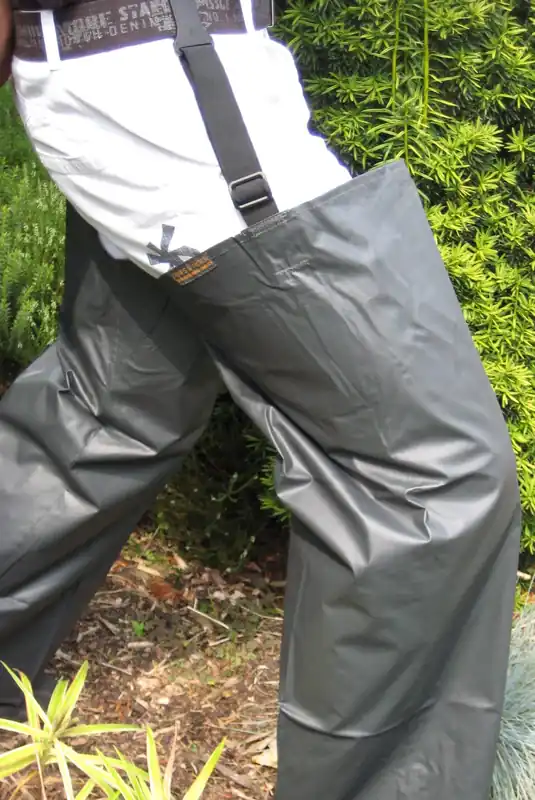 Preiswert chaps&more Spritzschutz-Beinlinge grau, mit Metallknöpfen und Knopflöchern
