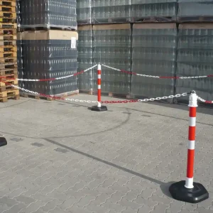 TEMKA Absperrpfosten-Set Multi-Max retroreflektierend, 4 Pfosten rot + 4 x Kette 3 m Geprüft