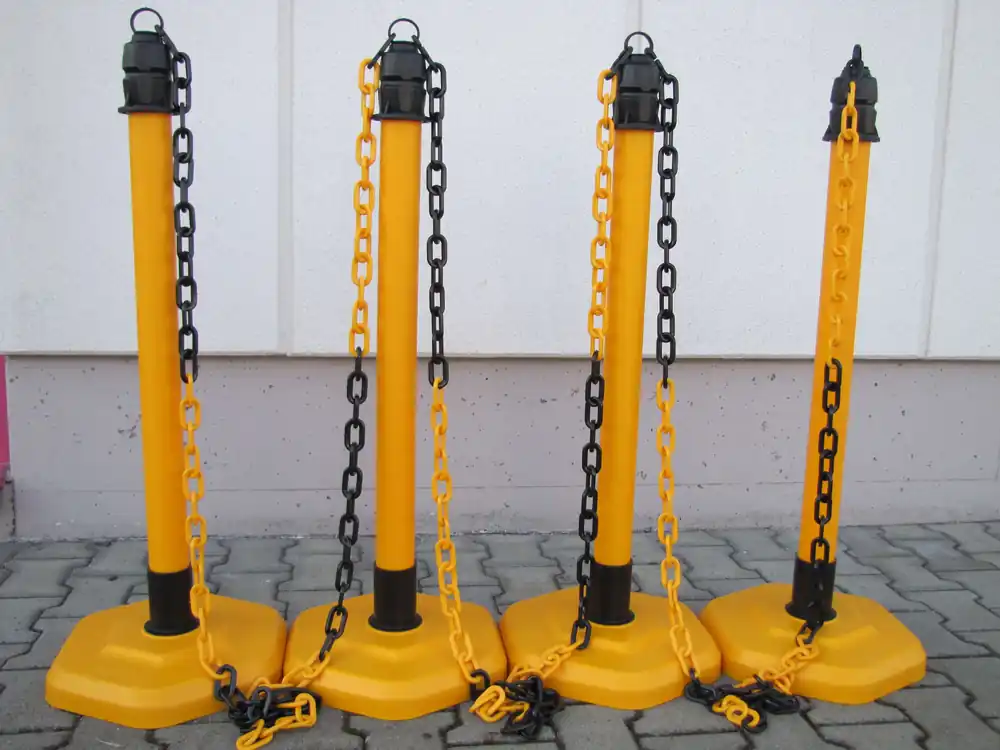 TEMKA Absperrpfosten-Set Multi-Max gelb, 4 Pfosten gelb + 4 x Kette 3 m Saisonangebot