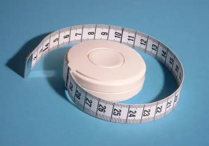 Richter Taschenrollbandmaß aus Gewebe, Kunststoffgehäuse Ausführung: Bandfarbe weiß Sonderaktion