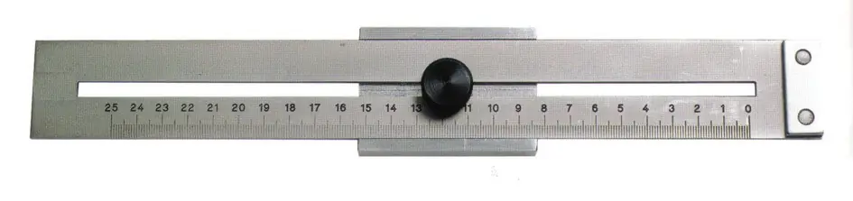 Richter Streichmaß flach Messbereich: 300 mm Finale Aktion