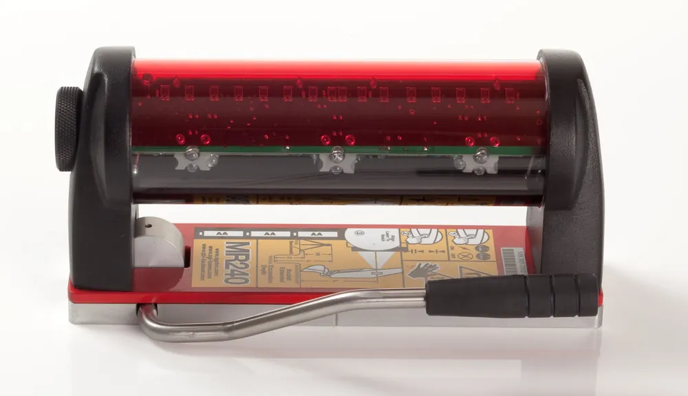 Bestseller GEOMAX MR240 Maschinenempfänger